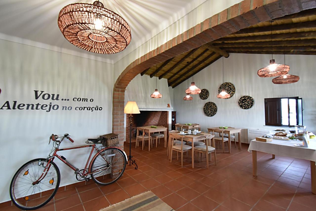 Turismo Rural Pedremoura Guest House Vila Ruiva  ภายนอก รูปภาพ