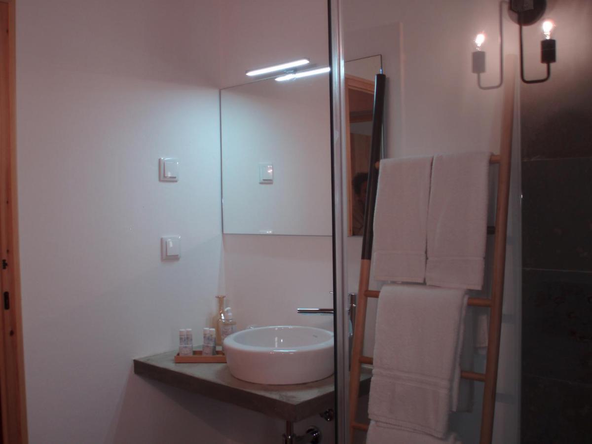 Turismo Rural Pedremoura Guest House Vila Ruiva  ภายนอก รูปภาพ